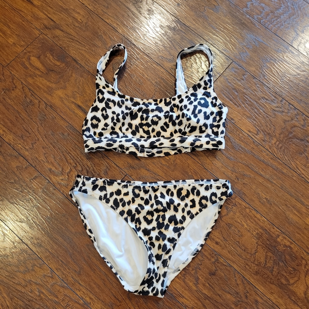 Animal print bikini -new condition